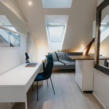 Cozy In Central Daire *